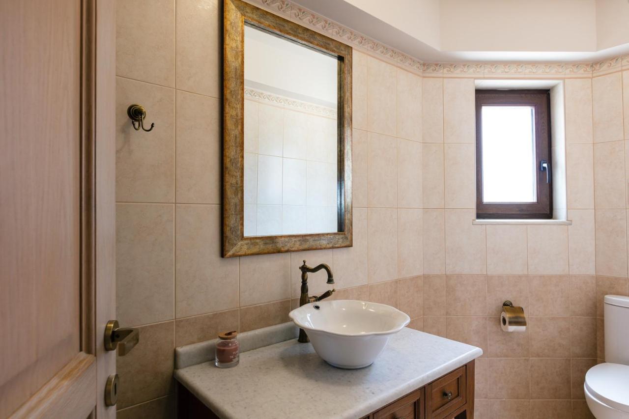 Villa Golden Hill Chania  Buitenkant foto